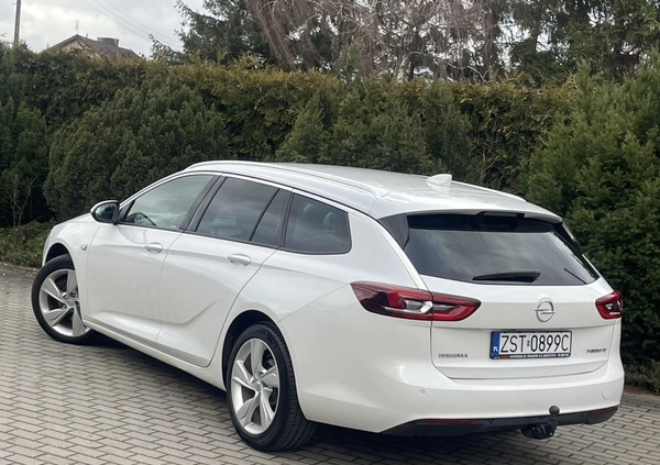 Opel Insignia cena 58500 przebieg: 183000, rok produkcji 2018 z Pieniężno małe 466